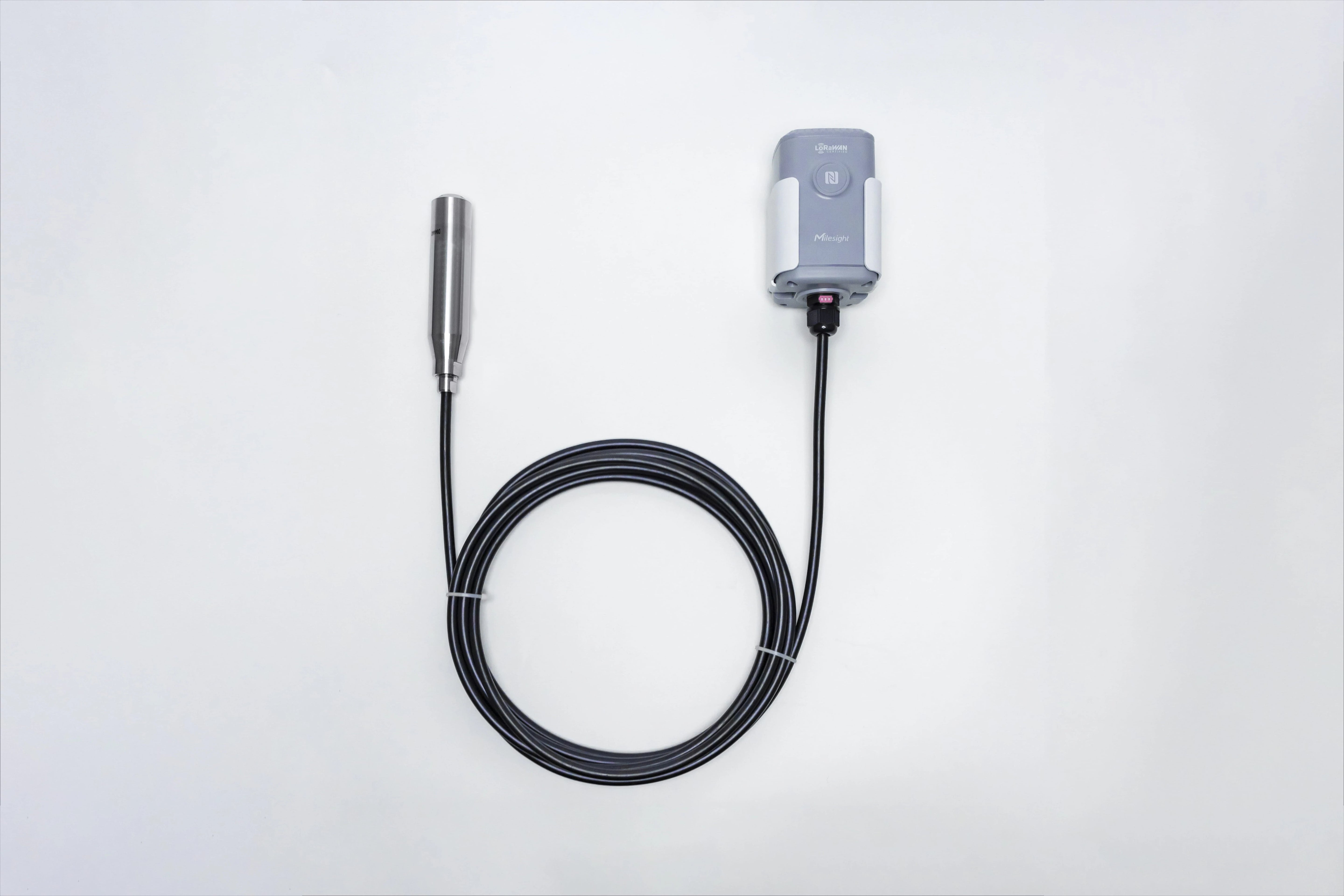 Milesight EM500-SWL PN:L003 LoRaWAN Submersible Water Level Sensor – Reliable & Accurate Water Level Monitoring (Measuring Range 3m) - EU868