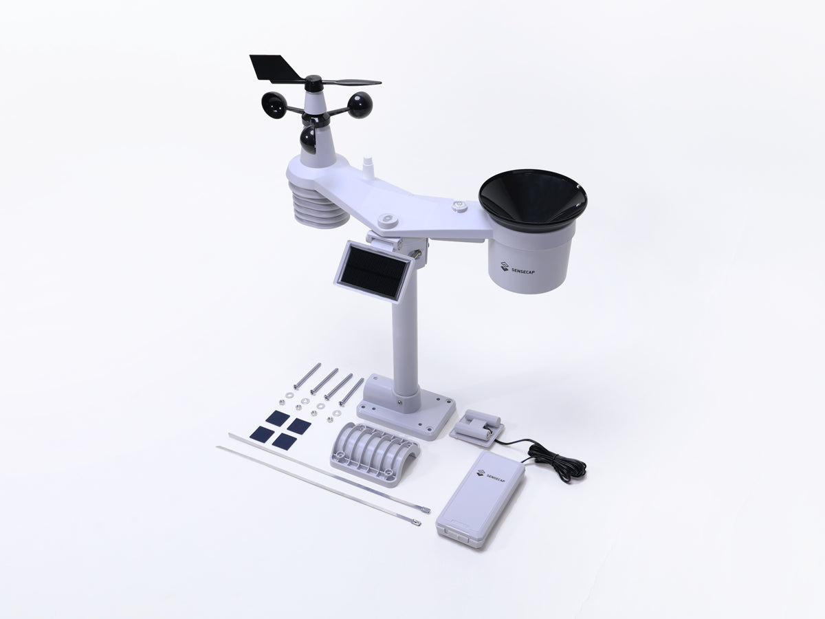 SenseCAP S2120 8-in-1 LoRaWAN Weather Station (EU868)